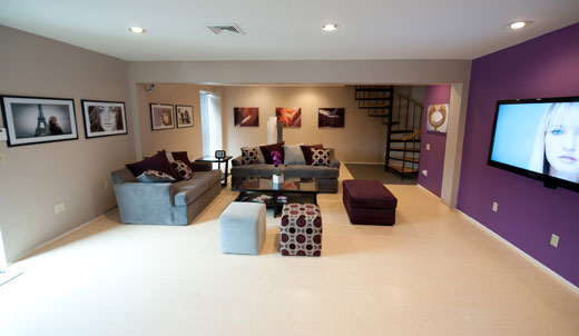 http://terrywhitephotography.com/studioshots/studio1.jpg